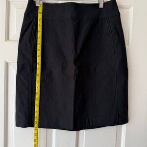 NIC+ZOE Black Straight Cotton Blend Skirt